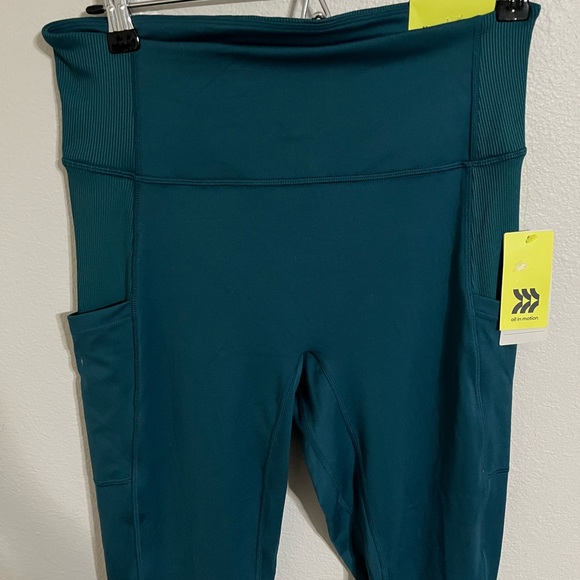 All In Motion High Rise Leggings - Picture 4 of 9